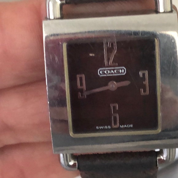 Coach watch - Picture 3 of 3